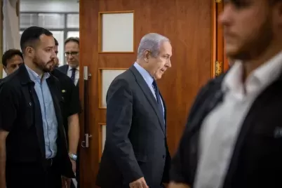 Israeli Court Temporarily Halts Netanyahu Corruption Trial Amid Security Concerns