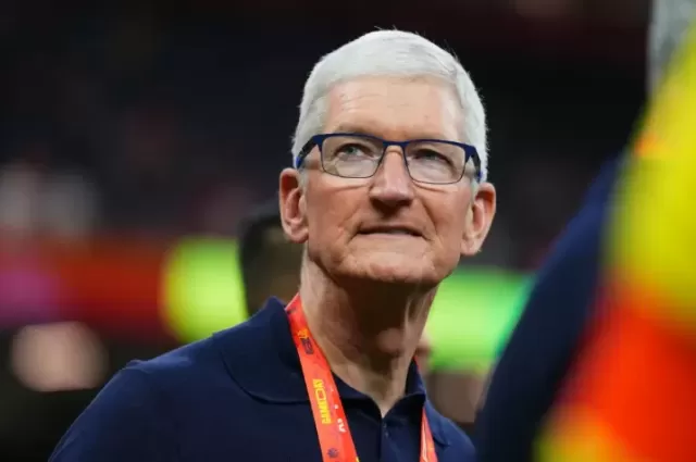 Apple's AI Lead Jumps Ship to Meta, Raising Questions About Apple's AI Future