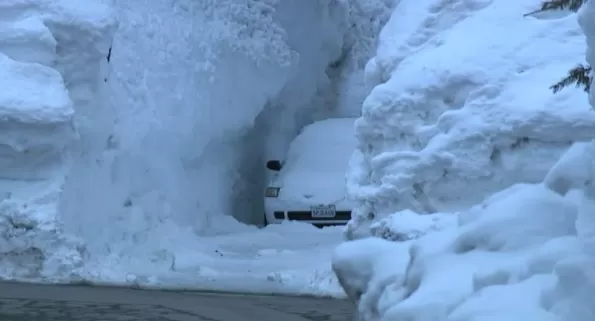Snowfall Revival: Relief and Joy in India and Pakistan